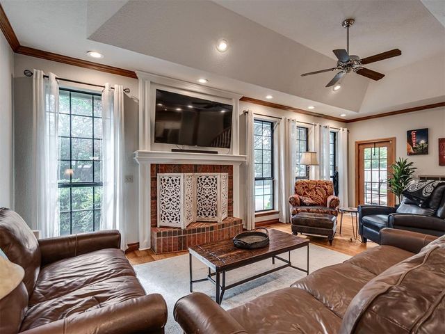 813 Parkside Road, Norman, OK 73072