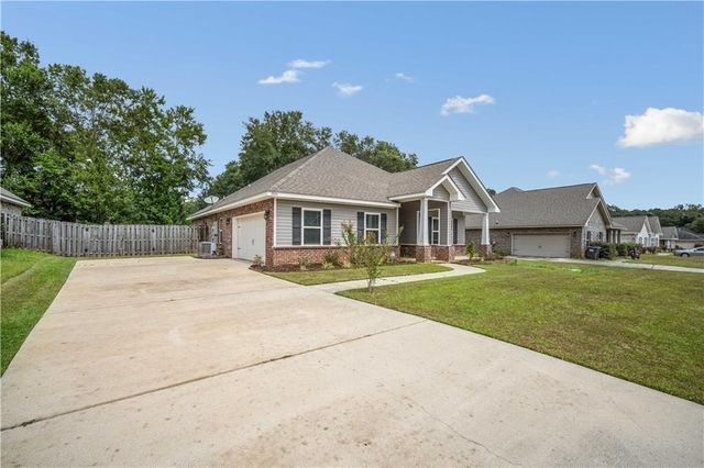 11424 Oak Alley S Drive, Grand Bay, AL 36541