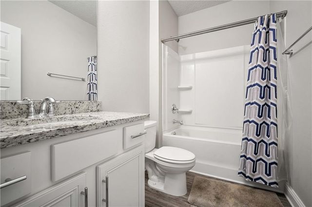 11424 Oak Alley S Drive, Grand Bay, AL 36541