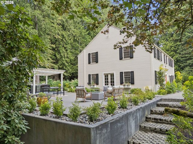 7330 Sw DOGWOOD Pl, Portland, OR 97225
