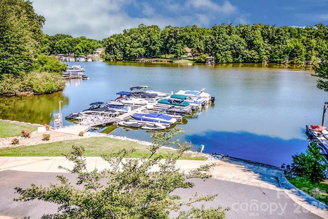 150 Coronilla Road, Mooresville, NC 28117