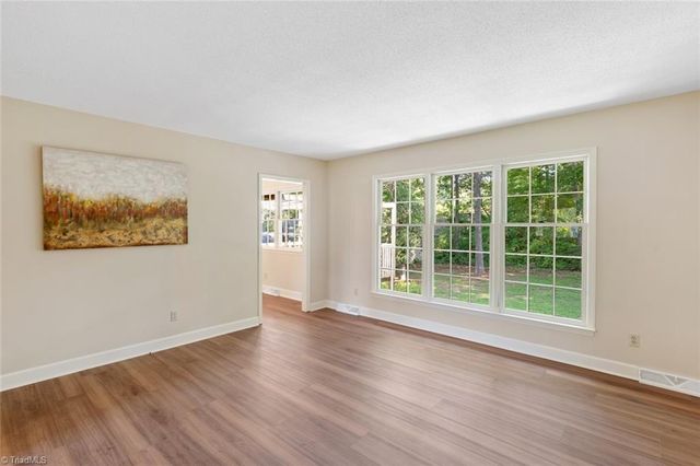 1921 Henry Road, Graham, NC 27253