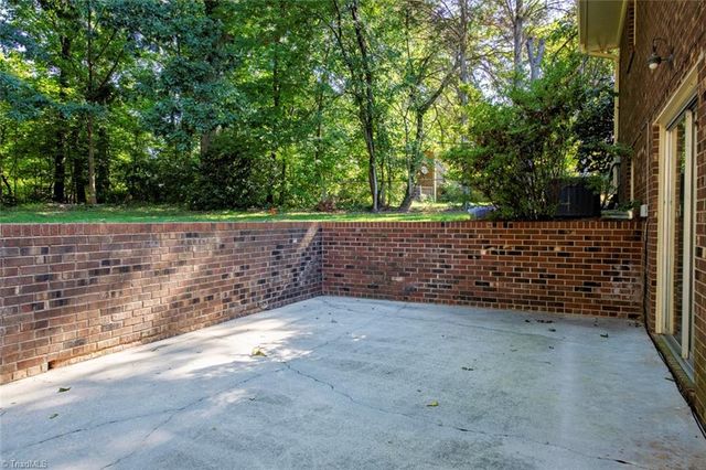 1921 Henry Road, Graham, NC 27253