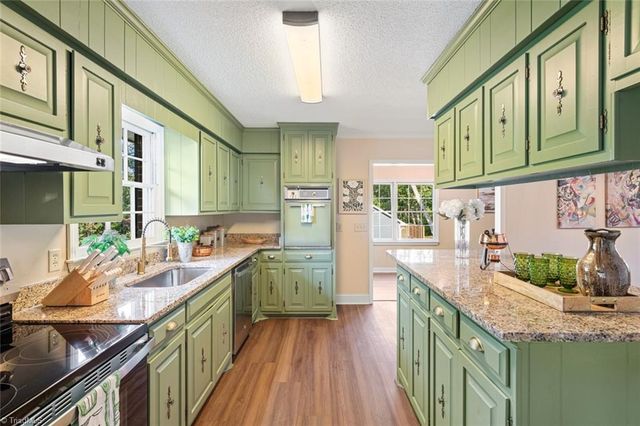 1921 Henry Road, Graham, NC 27253