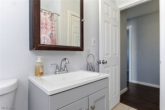 26080 Bagley Road, Olmsted Falls, OH 44138