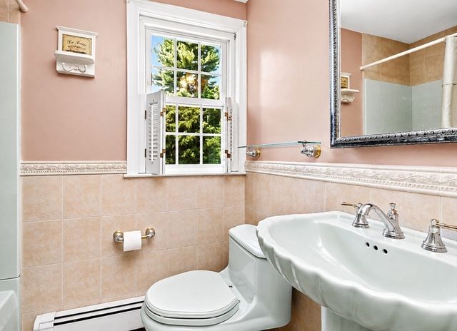 37 Nahanton Ave, Milton, MA 02186