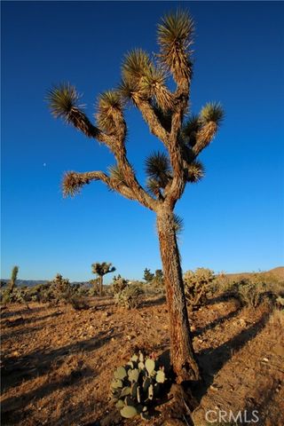 5374 Marvin Drive, Yucca Valley, CA 92284