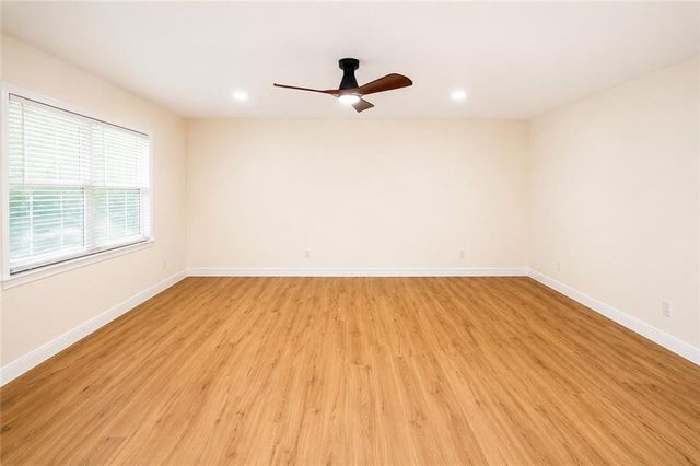 1108 Chalet Drive E, Mobile, AL 36608