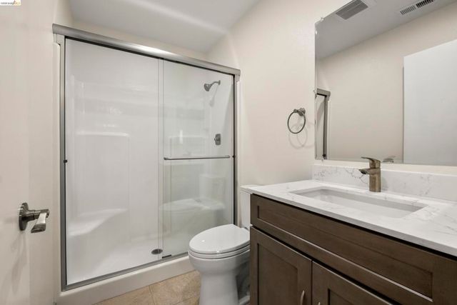31 Campo Verde Circle, San Pablo, CA 94806