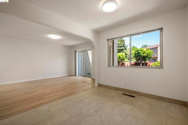 31 Campo Verde Circle, San Pablo, CA 94806