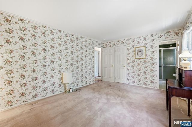 20 Coachman Court, Berkeley Heights, NJ 07922
