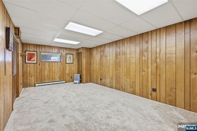 20 Coachman Court, Berkeley Heights, NJ 07922