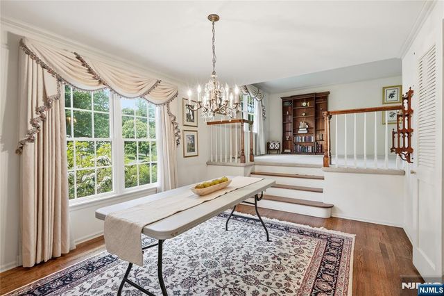20 Coachman Court, Berkeley Heights, NJ 07922