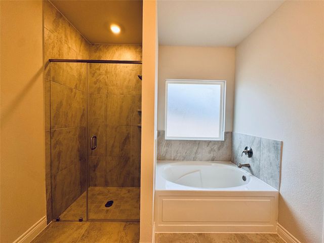 10340 Woodhill Spa Lane, Cleveland, TX 77327