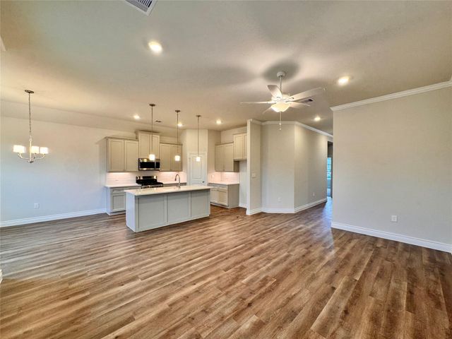 10340 Woodhill Spa Lane, Cleveland, TX 77327