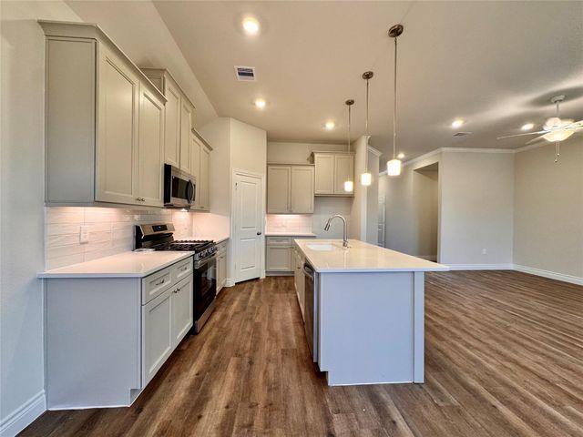 10340 Woodhill Spa Lane, Cleveland, TX 77327