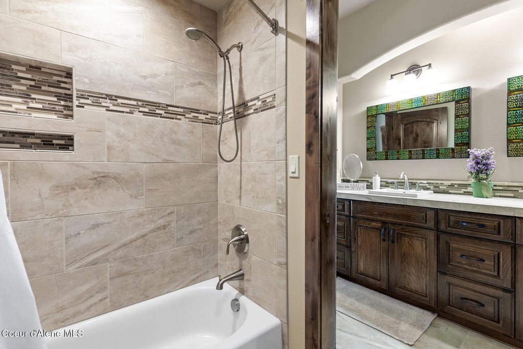 1122 S FOUR WINDS RD, Coeur d'Alene, ID 83814 photo 38