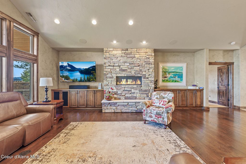 1122 S FOUR WINDS RD, Coeur d'Alene, ID 83814 photo 6