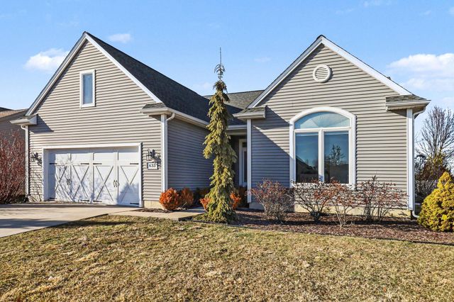 633 Marblewood Lane, Saline, MI 48176