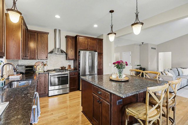 633 Marblewood Lane, Saline, MI 48176