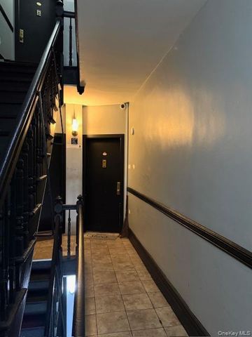 36-05 Vernon Boulevard, Long Island City, NY 11106