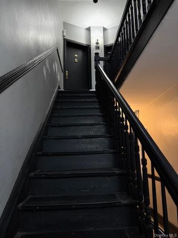 36-05 Vernon Boulevard, Long Island City, NY 11106