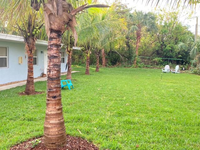 950 Sandpiper Lane 1, Vero Beach, FL 32963