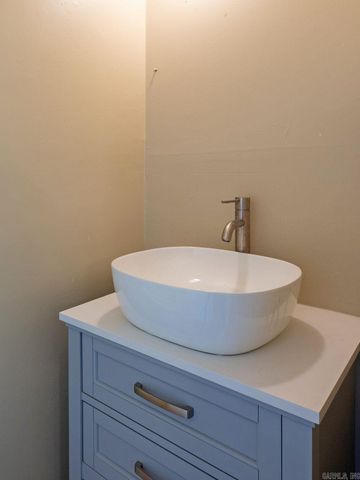 2001 Reservoir Rd Apt 12, Little Rock, AR 72227