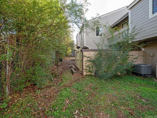 2001 Reservoir Rd Apt 12, Little Rock, AR 72227