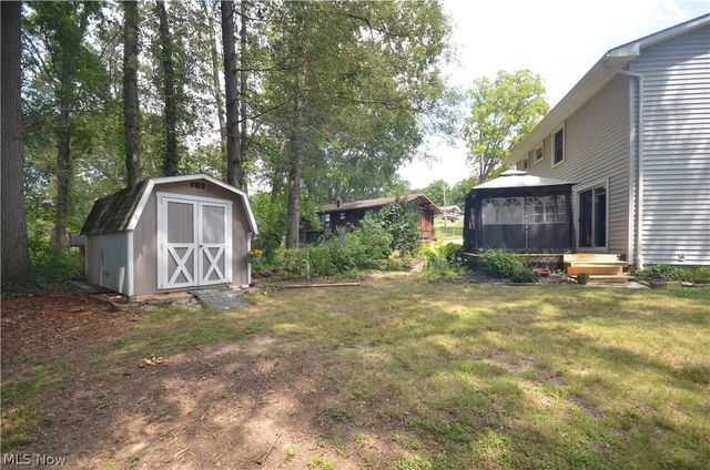 735 Fessler Drive, Uniontown, OH 44685