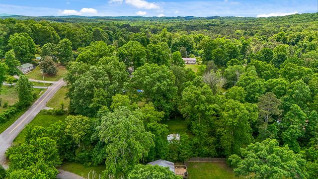 327 Homestead Street NE, Cleveland, TN 37323