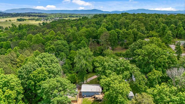 327 Homestead Street NE, Cleveland, TN 37323