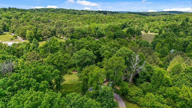 327 Homestead Street NE, Cleveland, TN 37323