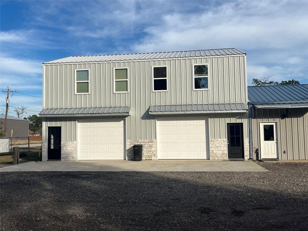 22450 Adams Street C, Porter, TX 77365