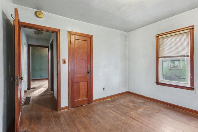 650 S Napoleon Avenue, Columbus, OH 43213