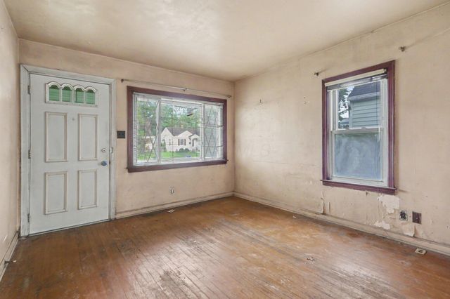 650 S Napoleon Avenue, Columbus, OH 43213