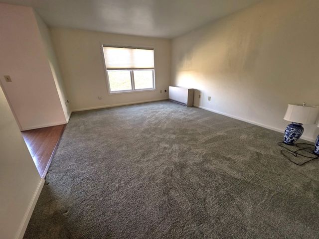 85 Freedom Drive, Montpelier, VT 05602