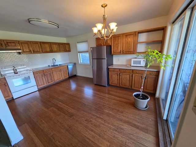 85 Freedom Drive, Montpelier, VT 05602