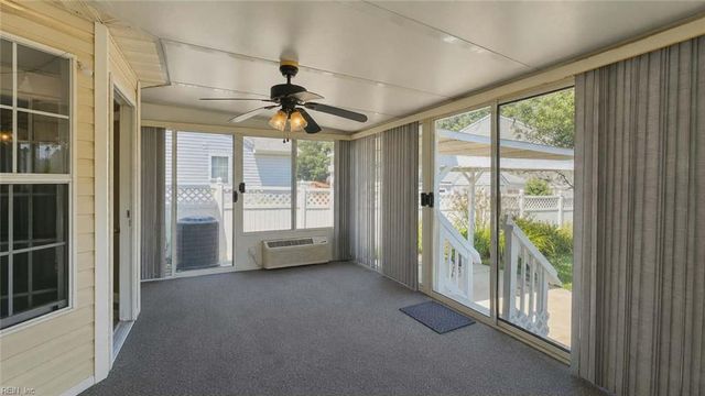 345 Circuit LN, Newport News, VA 23608