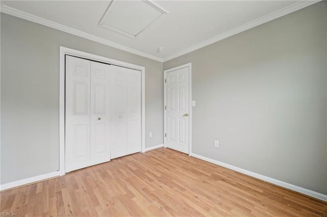 345 Circuit LN, Newport News, VA 23608