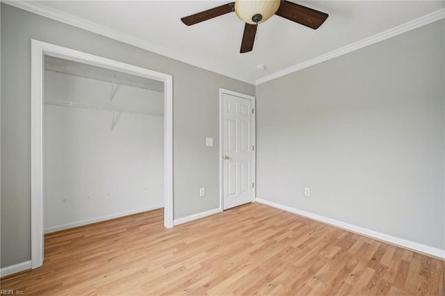 345 Circuit LN, Newport News, VA 23608