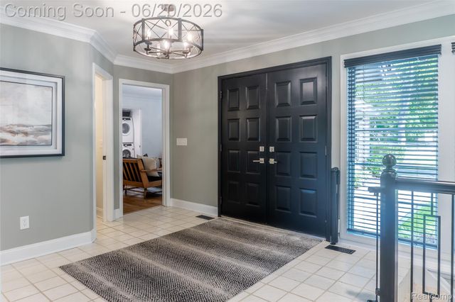 4413 Pinehurst Drive, West Bloomfield Charter Township, MI 48322