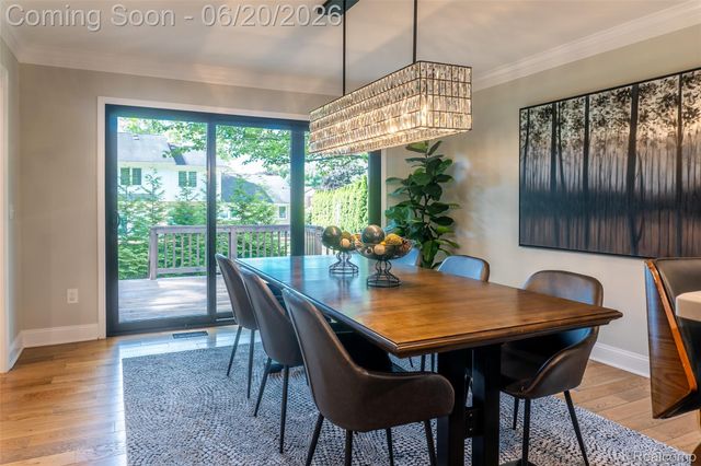 4413 Pinehurst Drive, West Bloomfield Charter Township, MI 48322