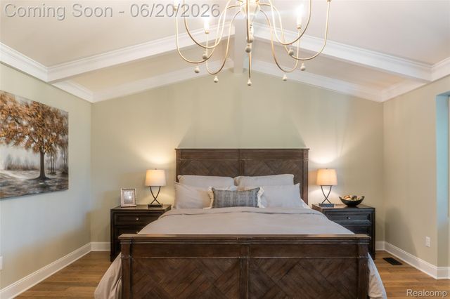 4413 Pinehurst Drive, West Bloomfield Charter Township, MI 48322