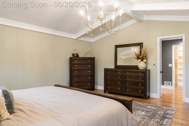 4413 Pinehurst Drive, West Bloomfield Charter Township, MI 48322