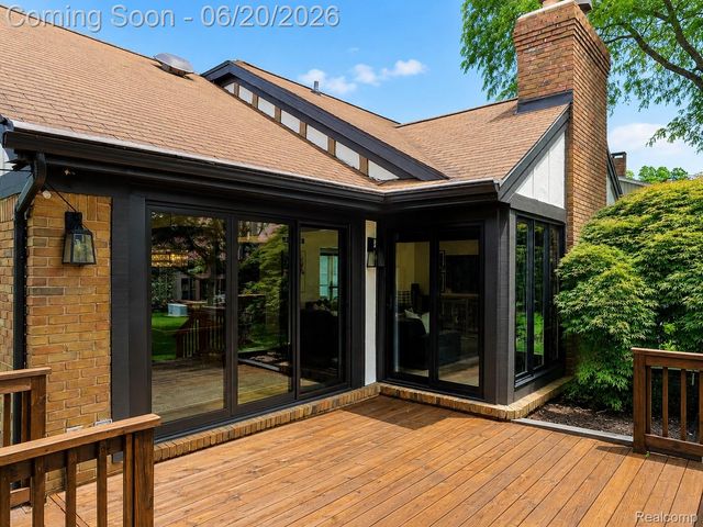 4413 Pinehurst Drive, West Bloomfield Charter Township, MI 48322