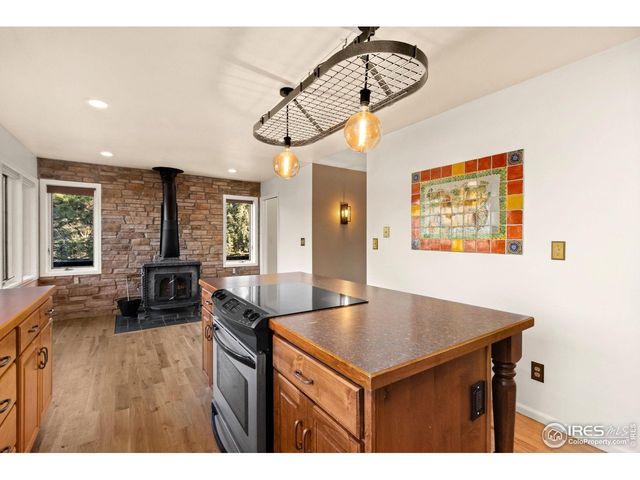 31 Kings Canyon Rd, Bellvue, CO 80512