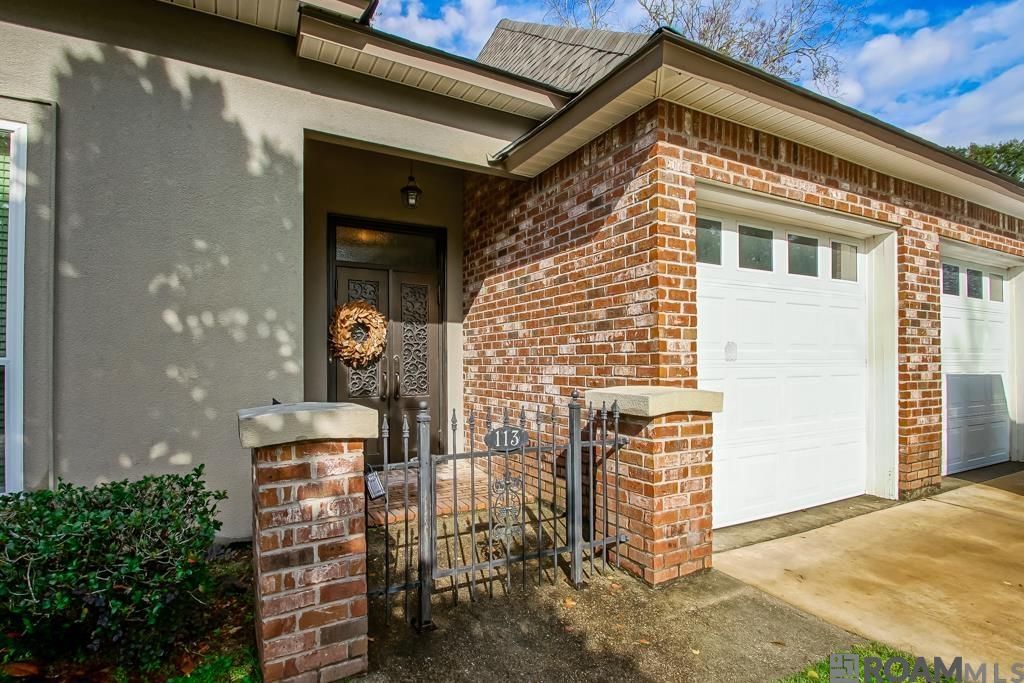 113 La Maison Belle, Denham Springs, LA 70726