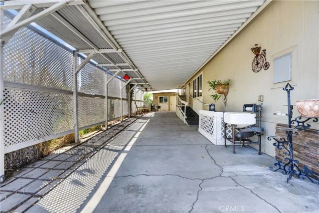 15181 Van Buren 114, Riverside, CA 92504