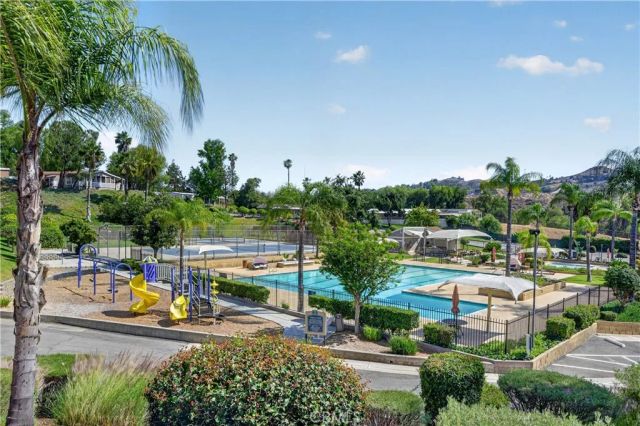 15181 Van Buren 114, Riverside, CA 92504